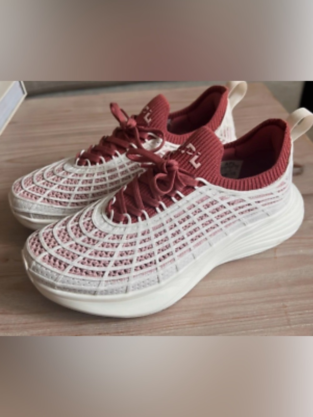 APL Techloom Zipline Knit Performance Shoes Ivory/Dusty Rose/Cedar M14 W12.5 NEW